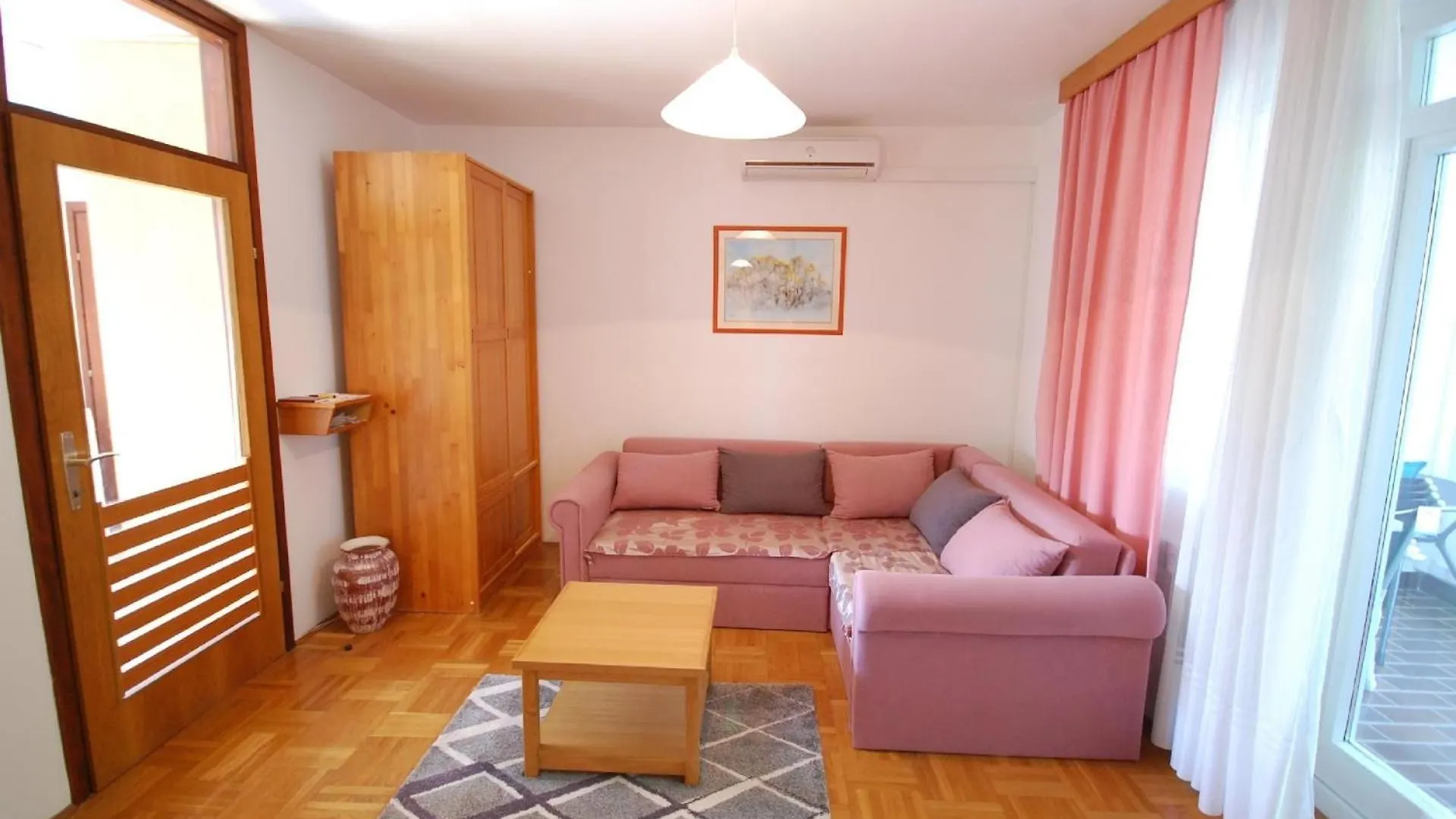 Ferienwohnung Fuer 4 Personen Ca 50 Qm In Njivice, Kvarner Bucht Krk Croatia